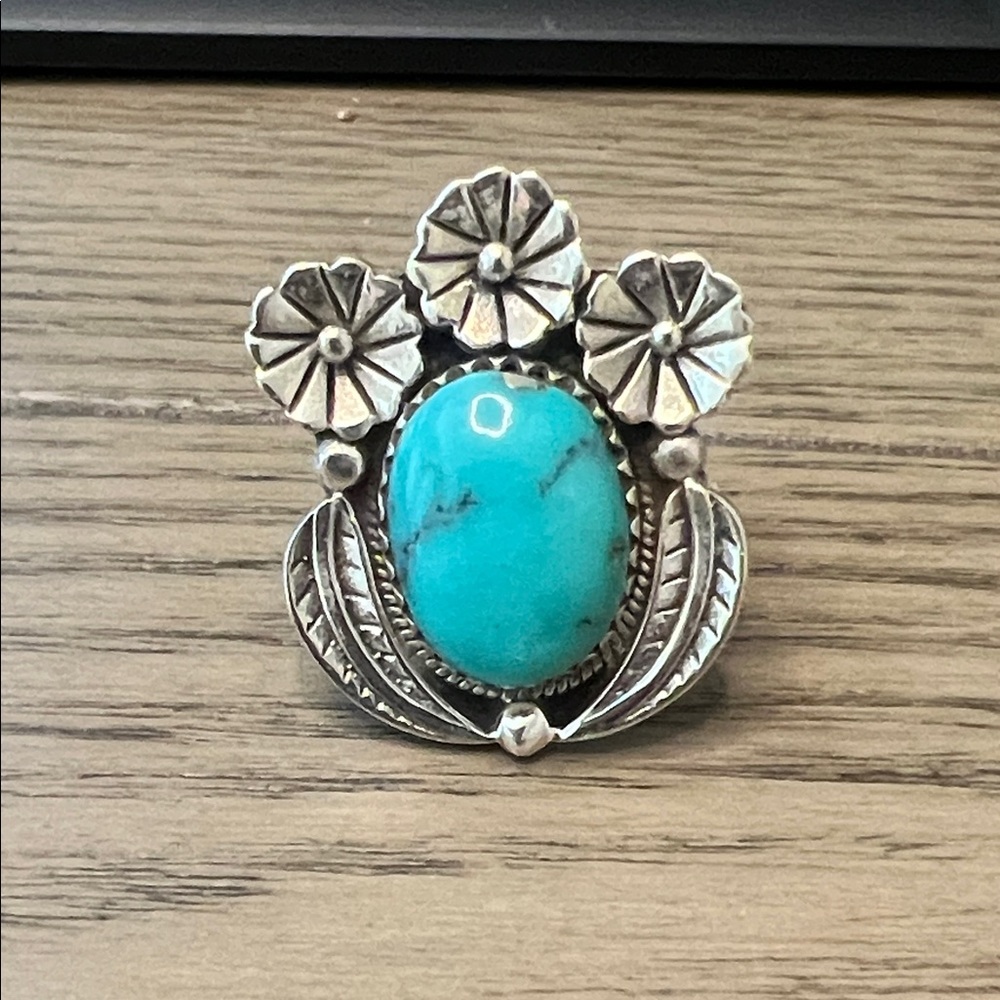 Sterling Silver Floral Kingman Turquoise Ring